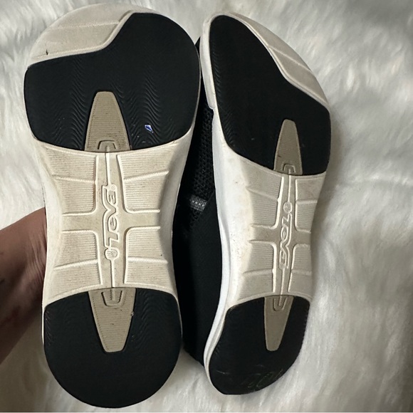 Teva Black and White Athletic Shoes - Picture 11 of 13